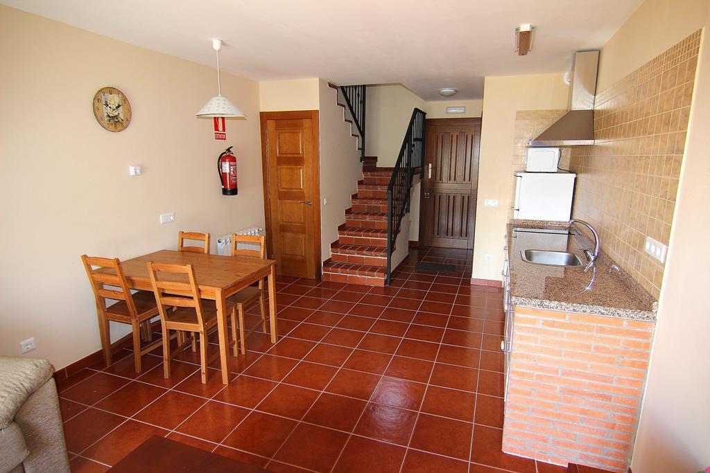 Apartamentos Rurales Senda Costera Hontoria Екстер'єр фото